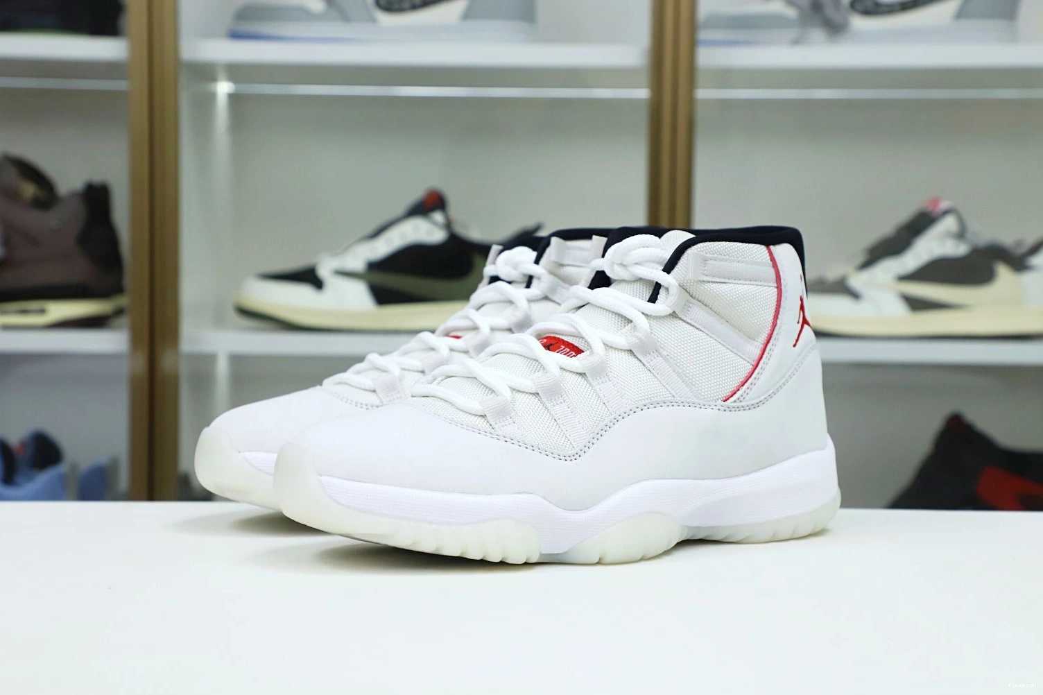 XI AIR JORDAN TINT PLATINUM RETRO 11 0726